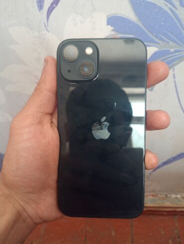 Apple iPhone: IPhone 13, Qara, Face ID