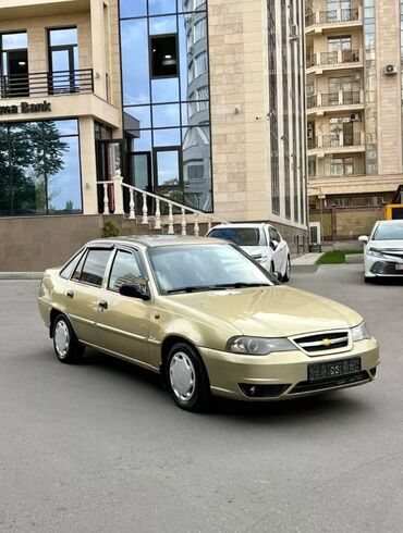 нехся 2: Daewoo Nexia: 2008 г., 1.6 л, Механика, Бензин, Седан