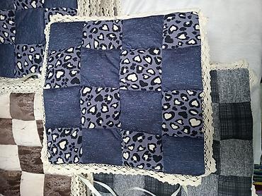 Подушки: Отургуч үчүн жумшак төшөкчө (Сидушка) ​ ​Дизайны: Классикалык "шахмат" — 9