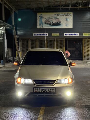 Daewoo: Daewoo Nexia: 2008 г., 1.6 л, Механика, Бензин, Седан