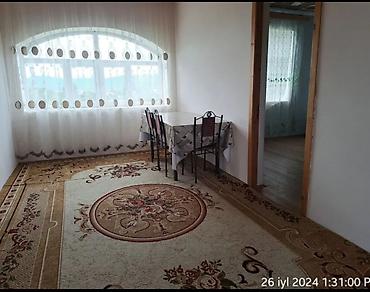 Otaqların satışı: Geniş və işıqlı evin ikinci mərtəbəsində yerləşən dəhliz/zal satılır — 3