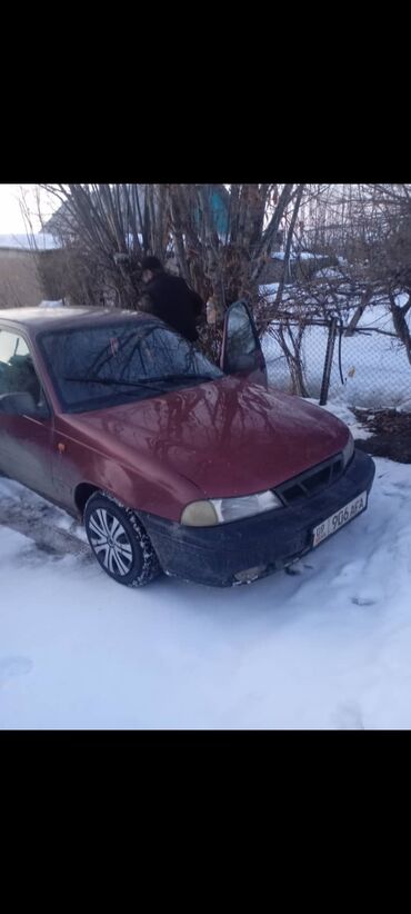 Daewoo: Daewoo Nexia: 2007 г., 1.6 л, Механика, Бензин, Седан