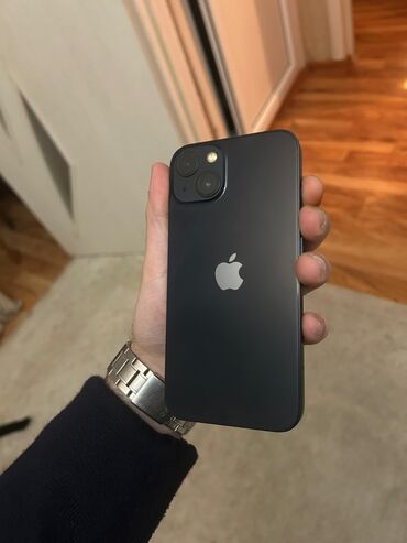 Apple iPhone: IPhone 13, Qara, Simsiz şarj — 1