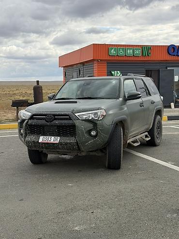 фуранер авто: Toyota 4Runner: 2021 г., 4 л, Автомат, Бензин, Внедорожник — 2