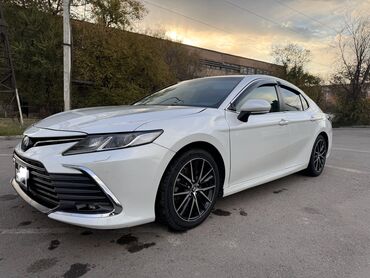 Toyota: Toyota Camry: 2021 г., 2.5 л, Автомат, Гибрид, Седан