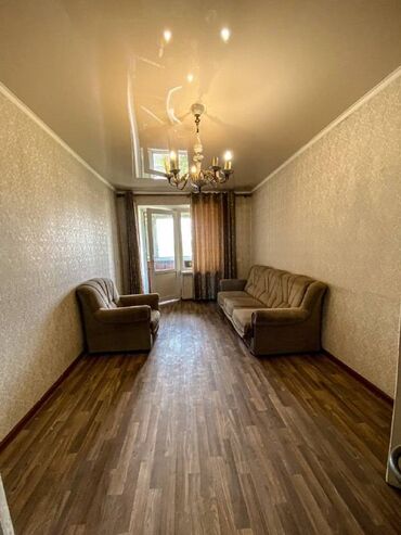 сдается квартира рынок аламедин: 2 комнаты, 42 м², Индивидуалка, 4 этаж