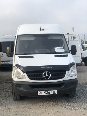 апаратура на спринтер: Легкий грузовик, Mercedes-Benz, Стандарт