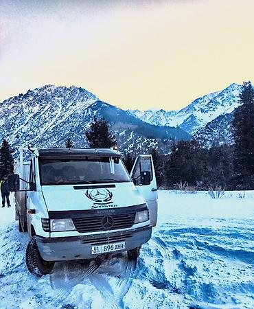 ось: Грузовой бортовой автомобиль Mercedes-Benz Sprinter (кабина + — 3