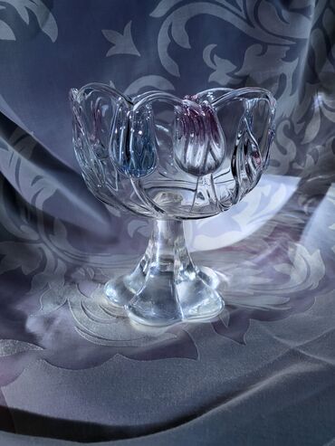 Ostalo posuđe: Bombonijera nova tkz tulipan Walther,Nemacka iz 70ih. Bombonijera na lalafo.rs — 14 Ostalo posuđe: Bombonijera nova tkz tulipan Walther,Nemacka iz 70ih. Bombonijera — 14