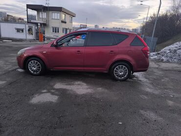 продам киа карнивал: Kia Ceed: 2008 г., 1.6 л, Автомат, Бензин, MPV Body Type