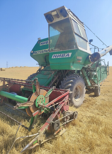 Зерноуборочные комбайны: Ассалом алейкум жаамат комбайн сатылат Енисей мост матавила гидро at lalafo.kg — 2 Зерноуборочные комбайны: Ассалом алейкум жаамат комбайн сатылат Енисей мост матавила гидро — 2