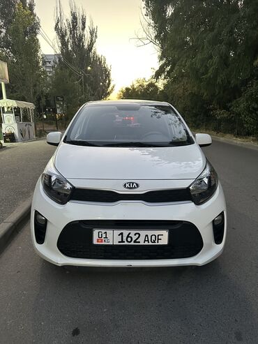 санта 2017: Kia Morning: 2017 г., 1 л, Автомат, Бензин, Хэтчбэк