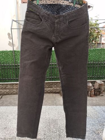 exit patike: Exit muske pantalone br.34dve nijanse.Malo nosene lepo ocuvane