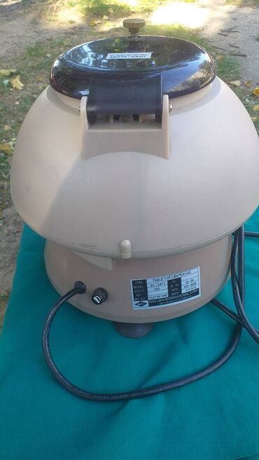 Ostali medicinski proizvodi: Centrifuga za PRP 
Kao sa slika
Ne odgovaram na SMS — 24