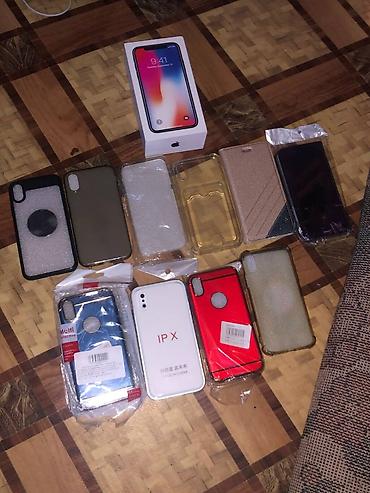 Apple iPhone: IPhone X, Б/у, 64 ГБ, Jet Black, Зарядное устройство, Защитное стекло, Чехол, 86 % — 10