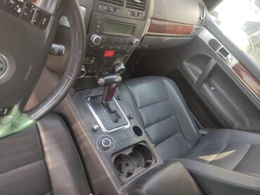 Volkswagen: Volkswagen Touareg: 2003 г., 3.2 л, Типтроник, Газ, Внедорожник — 8