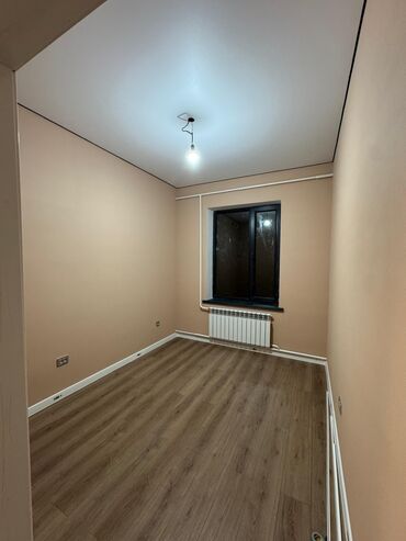 срочно продаю дом барачного типа: Дом, 110 м², 5 комнат, Агентство недвижимости, Евроремонт