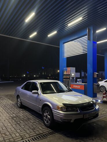 Toyota: Toyota Camry: 2000 г., 2.2 л, Автомат, Бензин, Седан — 4