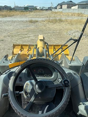 Погрузчики: Погрузчик, 2020 г., Колесный, Фронтальный — 4