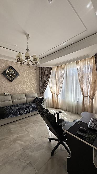 бишкек киргизия 1: 🏡 Продается шикарный дом в отличной локации! 📍 3я линия от ул — 8