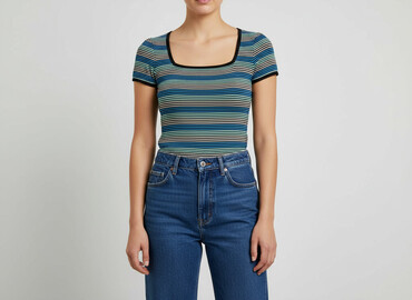 t shirty z baskinką: Top damski, rozmiar S