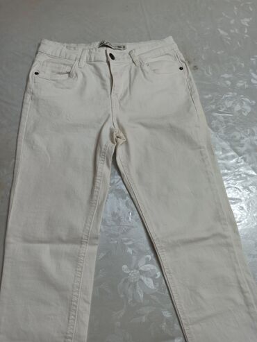 джинсы размер 42: Жынсылар жана шымдар, түсү - Ак, Колдонулган