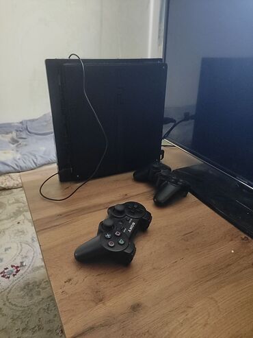 PS3 (Sony PlayStation 3): Пс 3 512 гб работает четко только шум даёт термопаст заменить потом