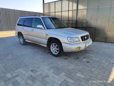 прикуриватель для авто: Subaru Forester: 2001 г., 2 л, Автомат, Газ, Кроссовер