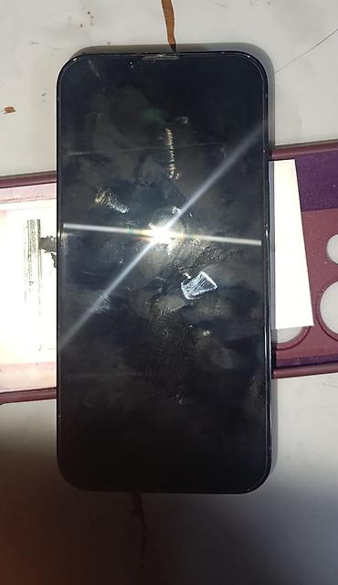 Apple iPhone: IPhone 13 Pro, Б/у, 512 ГБ, Графит, Чехол, 82 % — 7