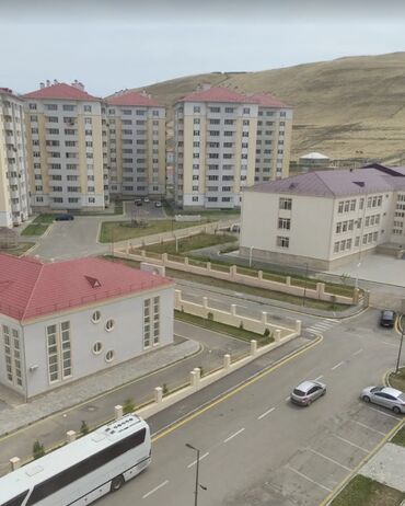 xoçəsən: Binəqədi qəs., Studiya, Yeni tikili, m. Avtovağzal, 20 kv. m