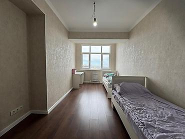 flat osh: 2 комнаты, 69 м², ул. Боконбаева / Гоголя Элитка, 11 этаж, Свежий ремонт — 2