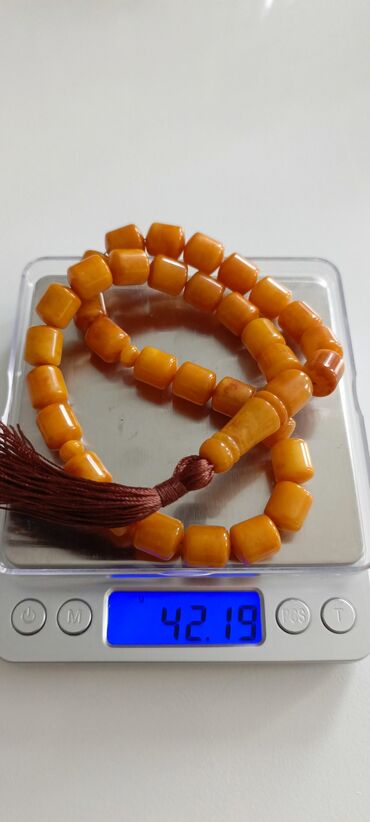 Təsbehlər: Qədim kəhrəba təsbeh.100% təbii Baltik kəhrəbasından təsbeh.Bütöv daş — 11