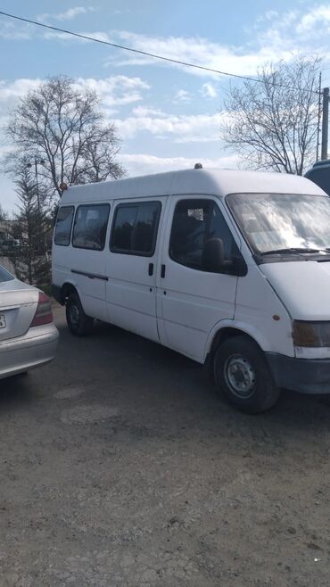 Ford: Ford Transit mikroavtobus - Kuzov: uzun baza, 3 yan pəncərəli — 5