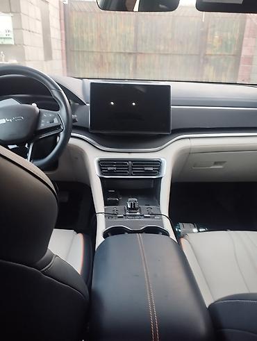 аксессуары для авто: BYD Song Plus: 2023 г., Электромобиль, Кроссовер — 4