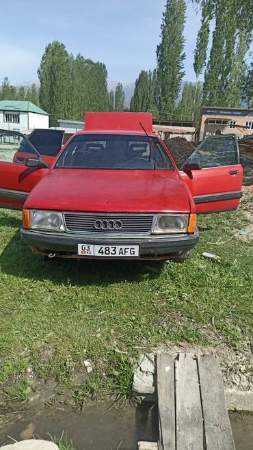 лейлек авто: Audi 100: 1989 г., 1.8 л, Механика, Бензин, Седан