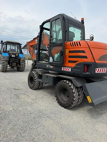 аппаратура мтз: Экскаватор-погрузчик колесный ZT 75W-S - Колесная база, внедорожные — 1