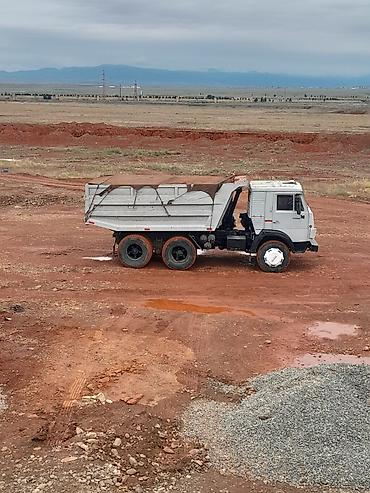 Yük maşınları: KAMAZ 5511 tipli samosval - 6x4 ötürmə, arxa qoşa təkərli - Metall — 9