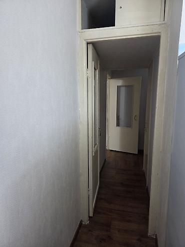 продаю квартиру киркомстром: 3 комнаты, 58 м², Ошский рынок / базар 104 серия, 2 этаж, Требуется ремонт — 5