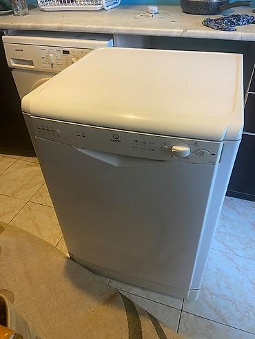 buz masini: Indesit IDL 600 qabyuyan maşın - Tam ölçülü sərbəst quraşdırılan — 2