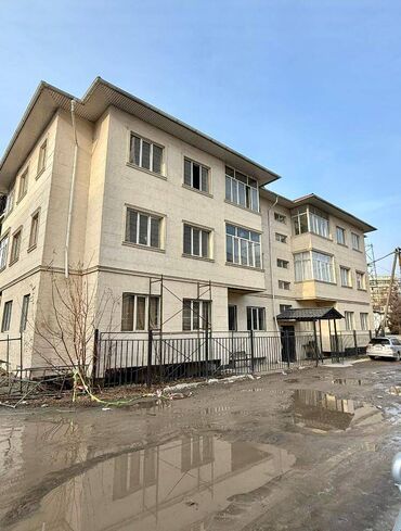 продажа 2 комнатных квартир в бишкеке без посредников: 2 комнаты, 67 м², Элитка, 2 этаж, ПСО (под самоотделку)