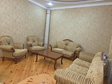 Divan və kreslo dəstləri: İşlənmiş, Divan, 2 kreslo, Divan — 6