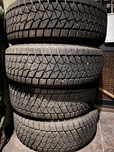 Шины: Шины 235 / 60 / R 18, Зима, Б/у, Комплект, Легковые, Япония, Bridgestone