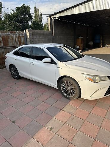 камбой: Toyota Camry: 2017 г., 2.5 л, Автомат, Гибрид, Седан — 1