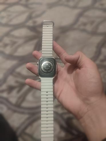 буркер часы: Смарт-часы в стиле Apple Watch Series 8, корпус серебристого цвета с — 2
