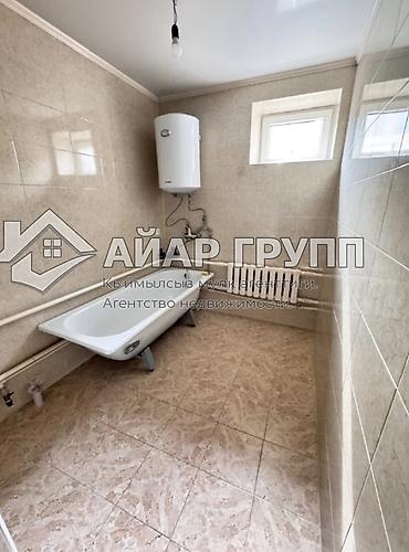 Продажа полдома: 🏡 Продаётся полдома в Рабочем городке — отличное предложение для жизни — 11