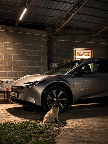 авто прод: Toyota bZ5: 2026 г., Электромобиль, Лифтбек — 5