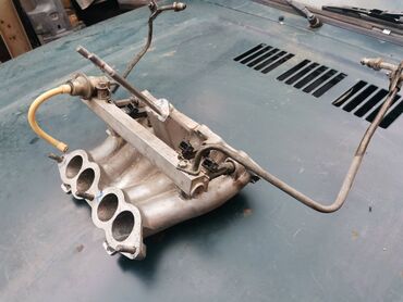 Auto delovi: Usisna grana sa diznama Lada 21214 Niva br.2. Polovno, očuvano — 5