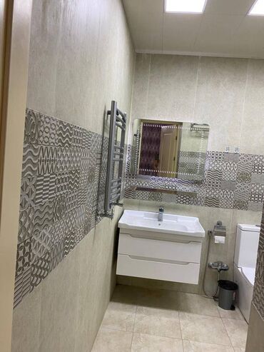 Yeni tikili: 3-cü mikrorayon, 3 otaqlı, Yeni tikili, m. 20 Yanvar, 152 kv. m — 18