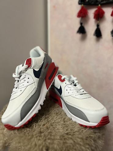 Мужские кроссовки, 43, Nike, Новый, цвет - Белый, Самовывоз, Платная доставка