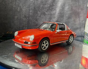 Avtomobil modelləri: Porsche, 1973 il, 1:18, Dəmir, Ödənişli çatdırılma — 12